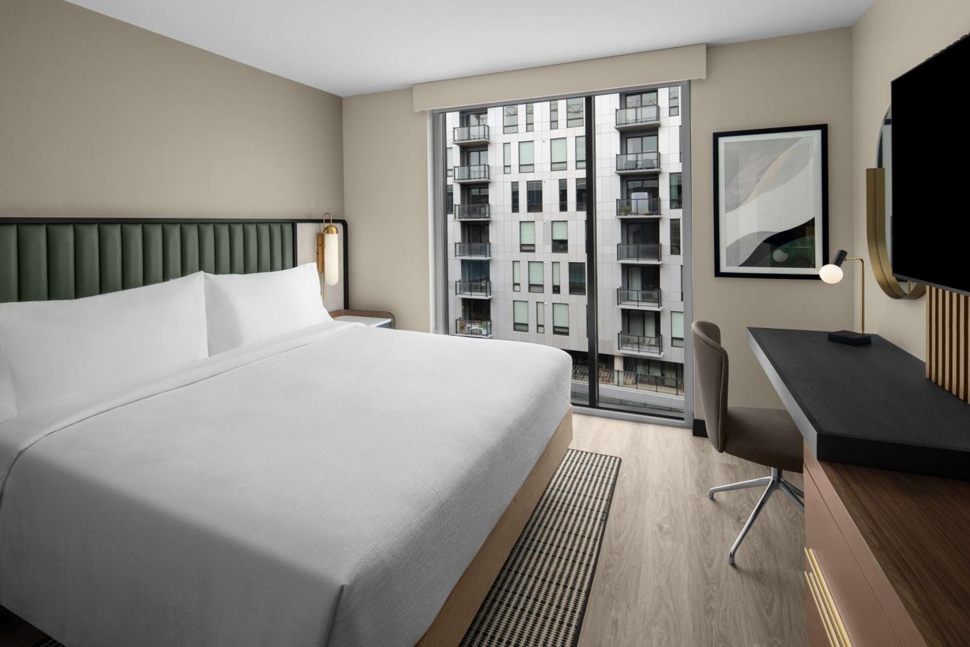Embassy Suites By Hilton Madison Downtown Dış mekan fotoğraf