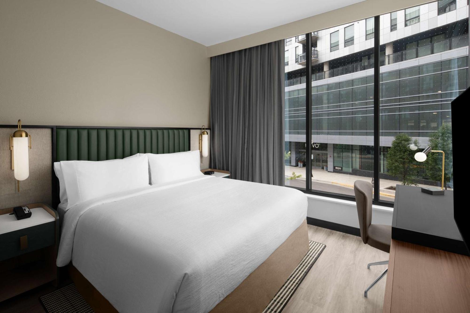 Embassy Suites By Hilton Madison Downtown Dış mekan fotoğraf